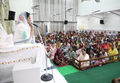 गृहस्थ में रहते हुए अध्यात्म जरूरी